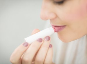 How to Take Care of Your Lips During the Summer Season